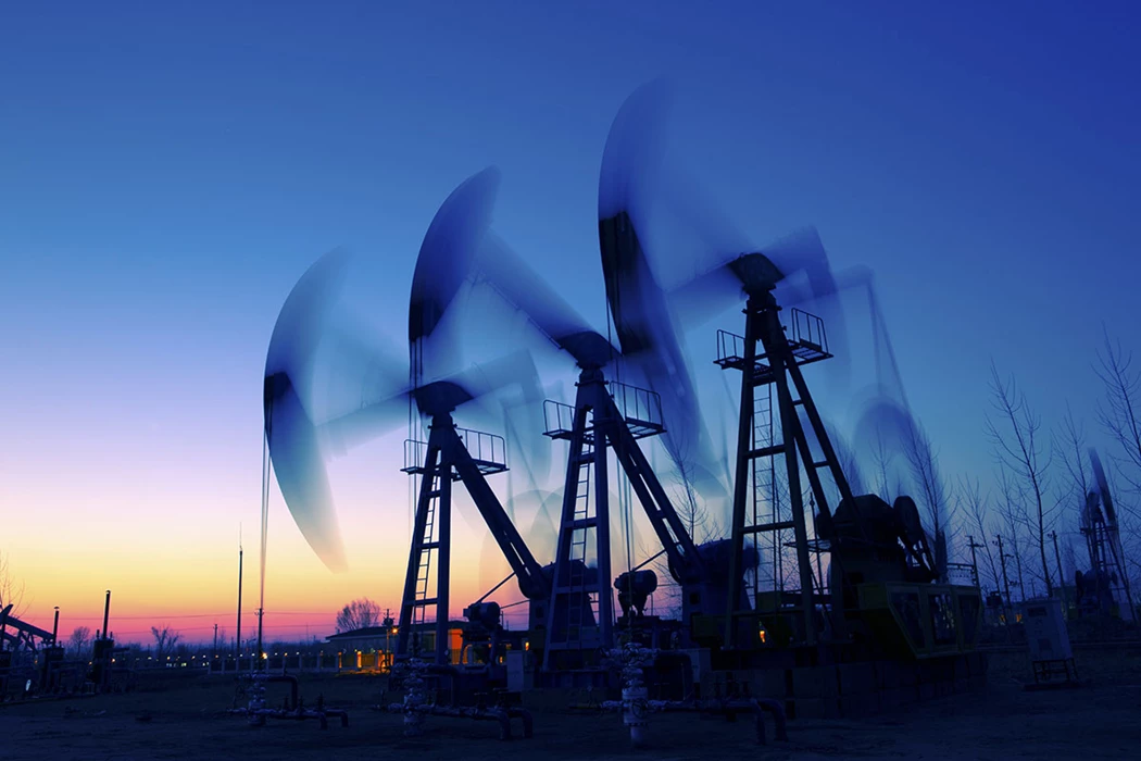 Scholz Heads to India to Deepen Ties on Green Energy, Defense Energy Connect Story Thumbnail