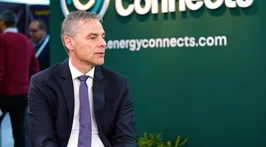 Fuelling innovation to transform the distribution business Fuelling innovation to transform the distribution business-1990148820