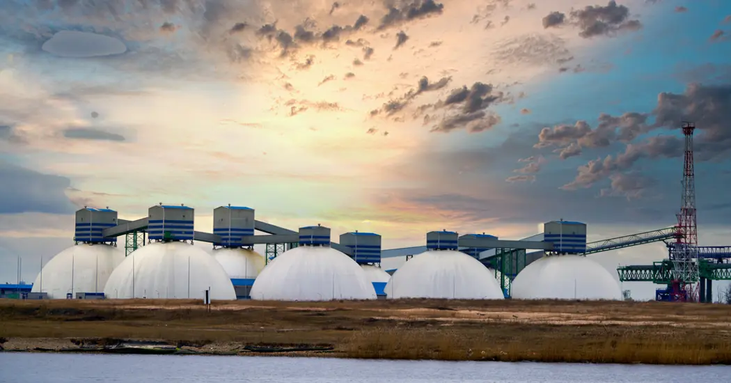 image is Shutterstock 1667280220