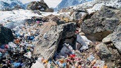 Mount Everest's Trash-Covered Slopes Are Being Cleaned by Drones BloomburgMedia_SYSQOJT1UM0W00_03-07-2025_19-00-25_638870976000000000.jpg