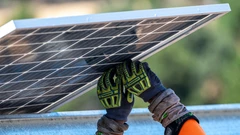 Canadian Pension Doubles Down on Green Investing With $400 Billion Pledge BloomburgMedia_SY3JR3T0AFB400_20-06-2025_15-00-25_638859744000000000.jpg