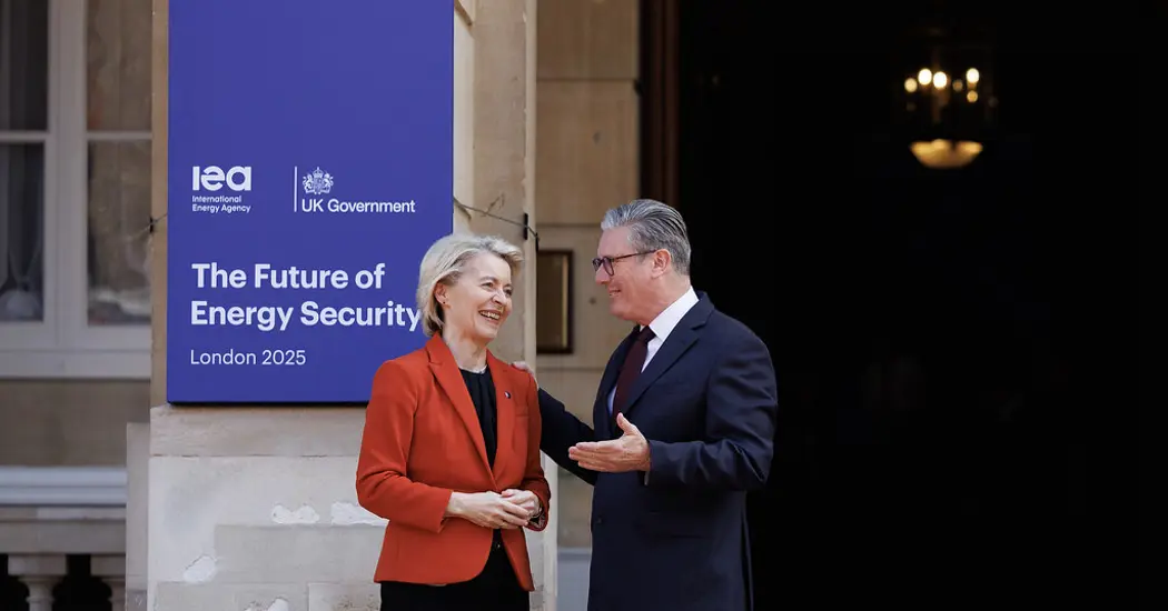 image is 54473872418 F3d0a20469 B