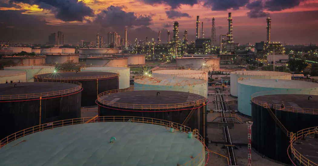 image is oil-storage-2501