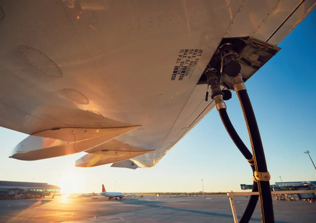 aviation-fuel-web-16521