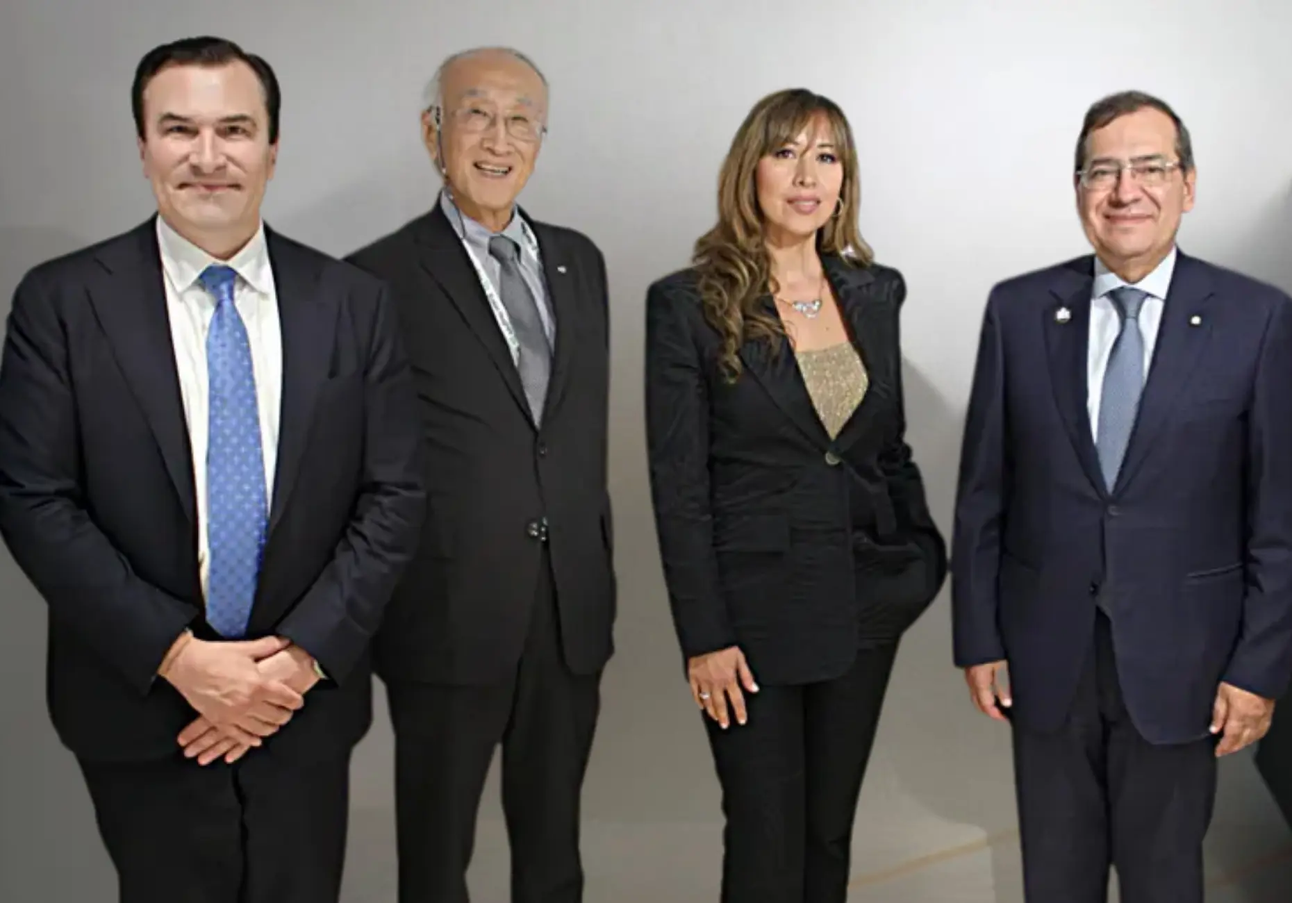 Advisory Board Clean Pic