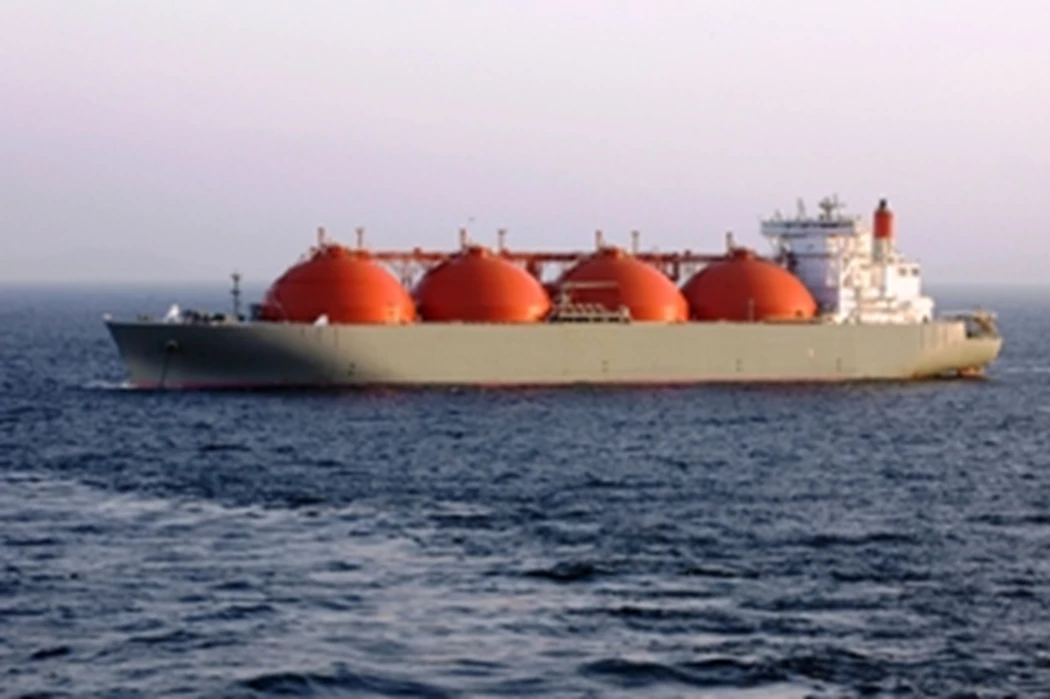 Eni restarts LNG production from Damietta in Egypt shutterstock_lng_web-3463