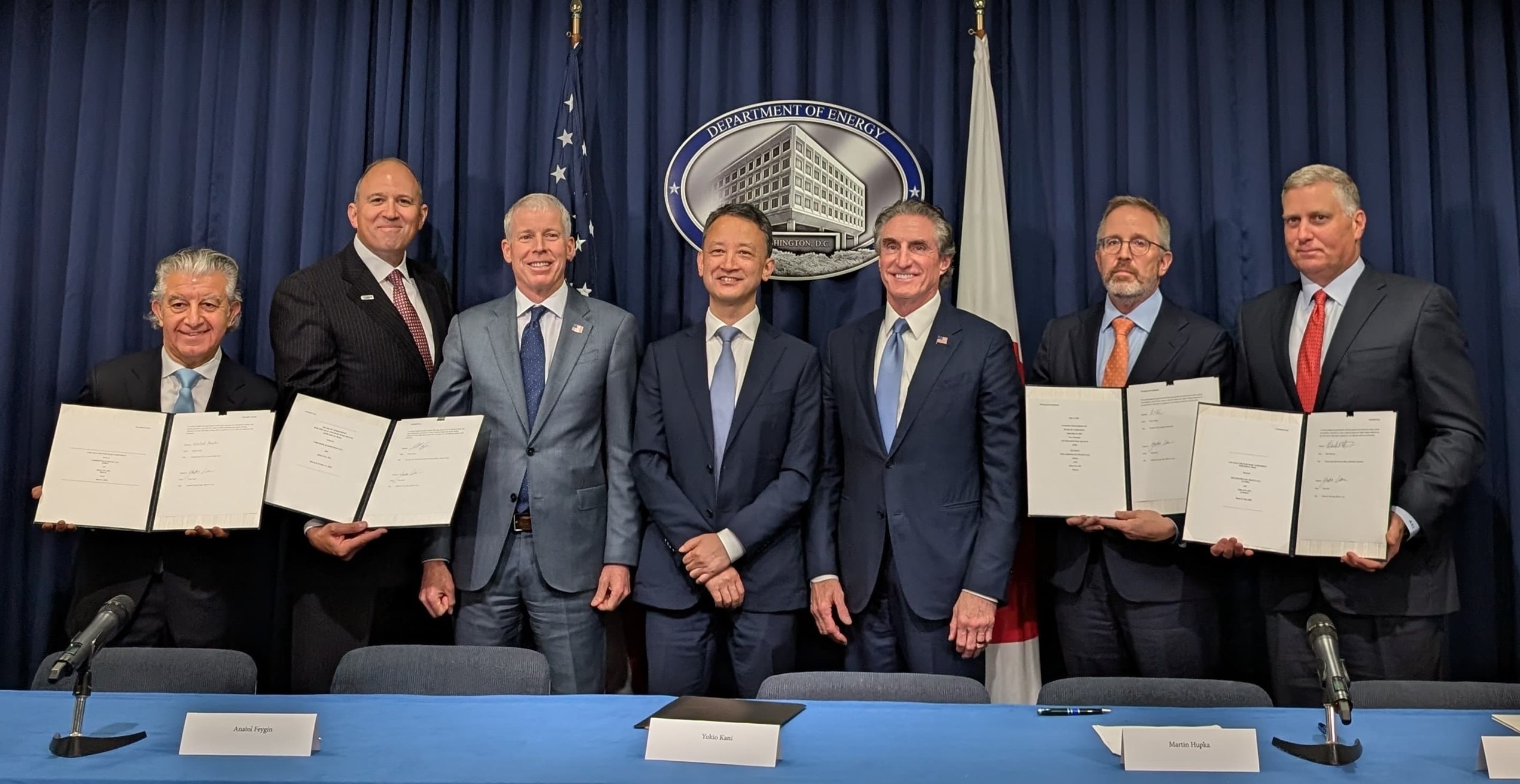 Christopher Wright, Energy Secretary, Yukio Kani, Global CEO and Chair, third from the right, Doug Burgum, U.S. Secretary of the Interior