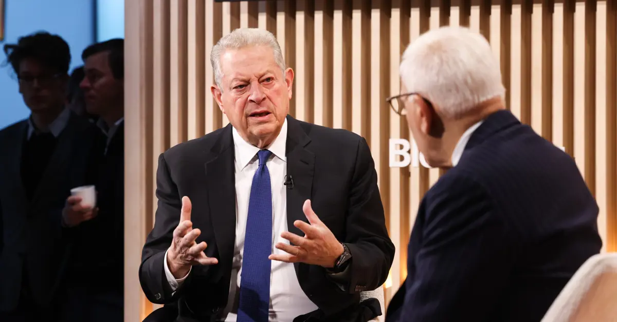 Al Gore Says It’s ‘Insane’ of Trump to Fight Offshore Wind Power