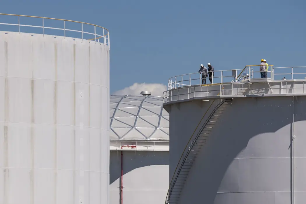 image is BloomburgMedia_R04WLQDWRGG601_30-09-2021_16-30-34_637685568000000000.jpg