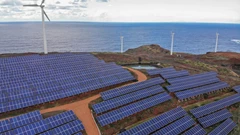 Hedge Funds Flip on Green Energy and Start Betting Against Oil BloomburgMedia_T0SCGVGPQQ7X00_12-08-2025_08-00-25_638905536000000000.jpg