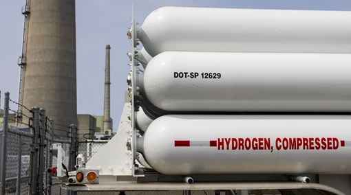 Trump Administration Eyes $12 Billion in New Energy Project Cuts BloomburgMedia_T3RXT9GOYMTC00_08-10-2025_08-00-33_638954784000000000.jpg
