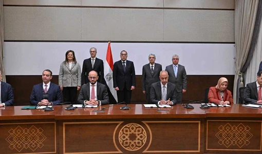 ACWA Power signs agreement to develop green hydrogen project in Egypt  Duringthesigning