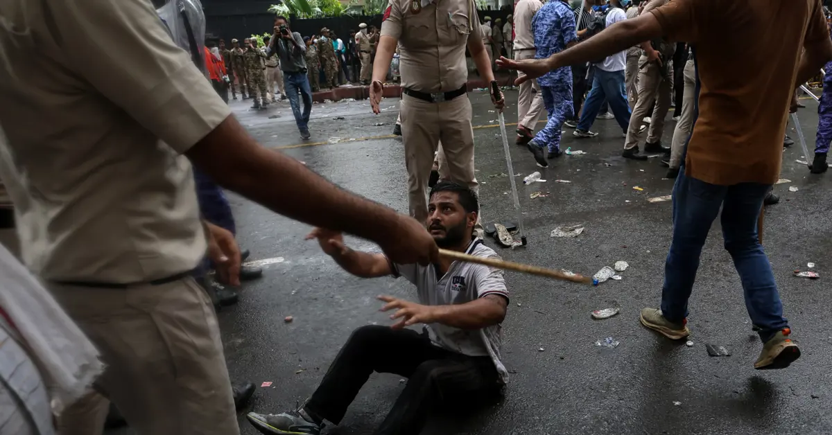 India Protesters Press On After Crackdown, Pressuring Modi