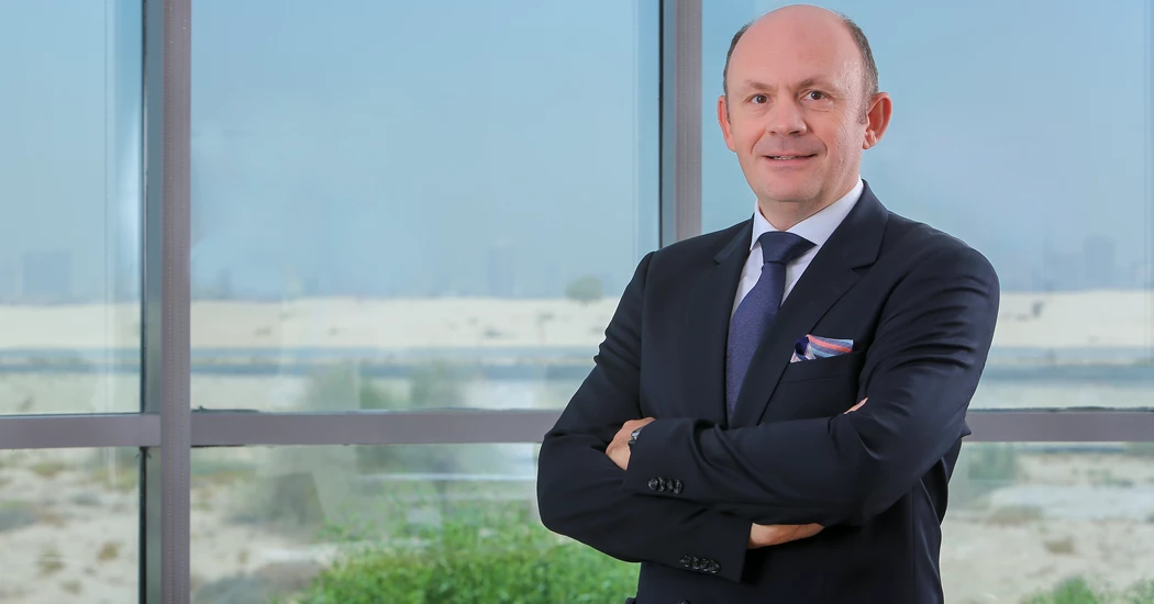 image is Alexandre Eykerman P2 image is Alexandre Eykerman P2