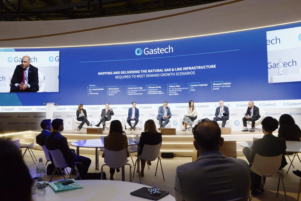 LNG infrastructure suited to the demands of the transition is a must but faces issues  02 DSC3531 Use (1)