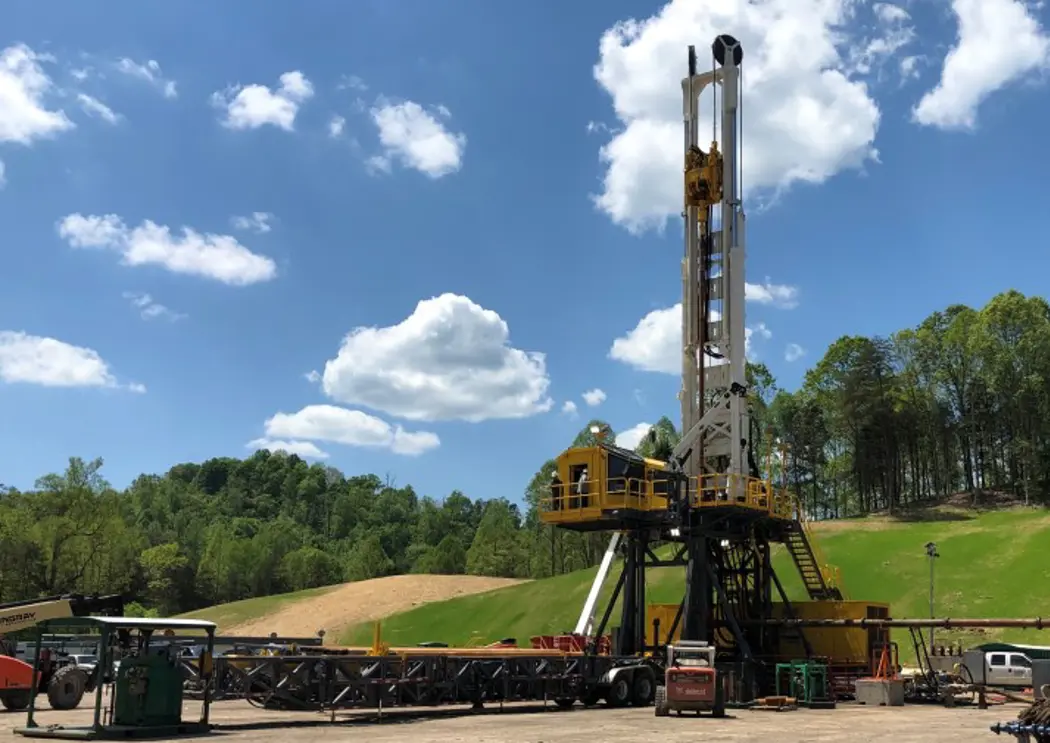 Epiroc introduces the DH350 oil and gas rig