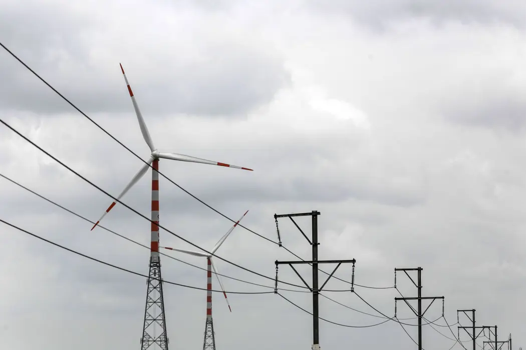 image is BloomburgMedia_R2RYH6DWLU7201_19-11-2021_15-00-02_637728768000000000.jpg