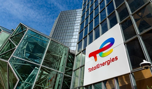 TotalEnergies and Air Liquide partner to develop green hydrogen projects in the Netherlands Shutterstock 2373409381