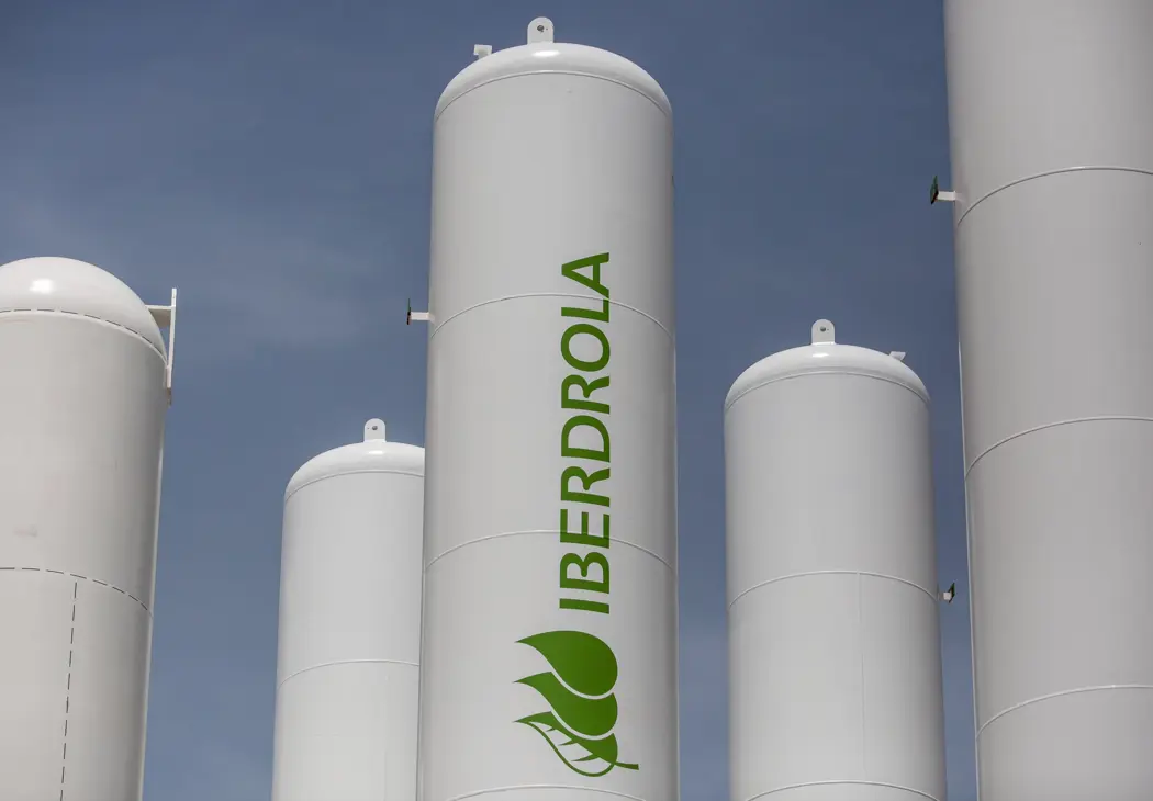 image is BloomburgMedia_S2NT37T0AFB401_18-10-2023_08-19-37_638331840000000000.jpg