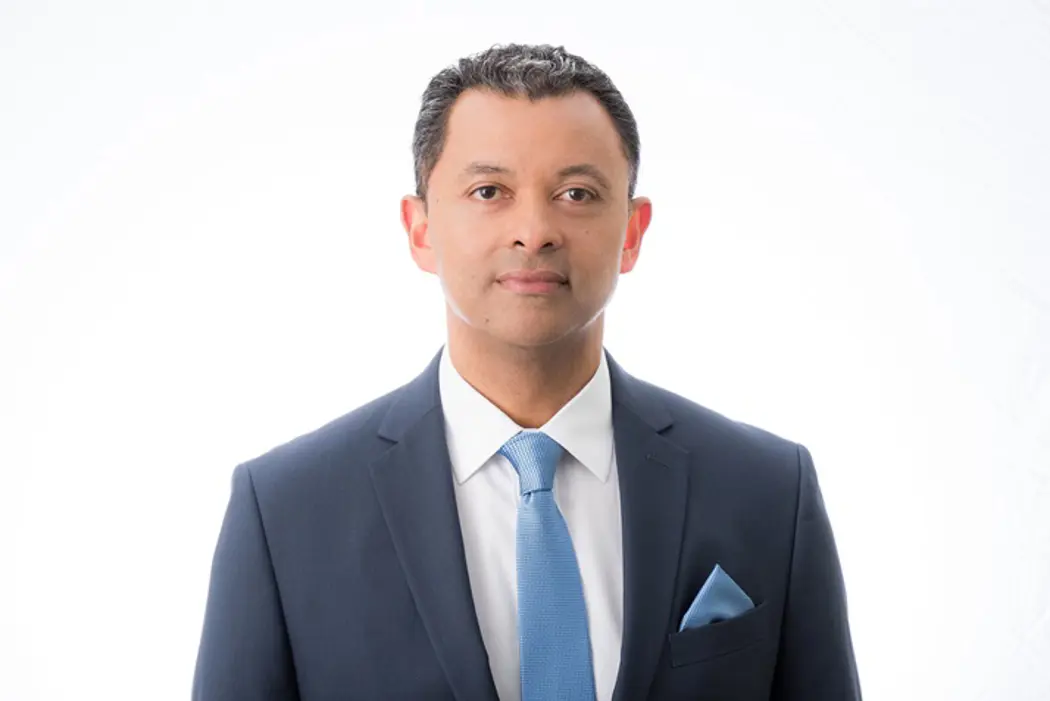 linh-headshot-new-14515