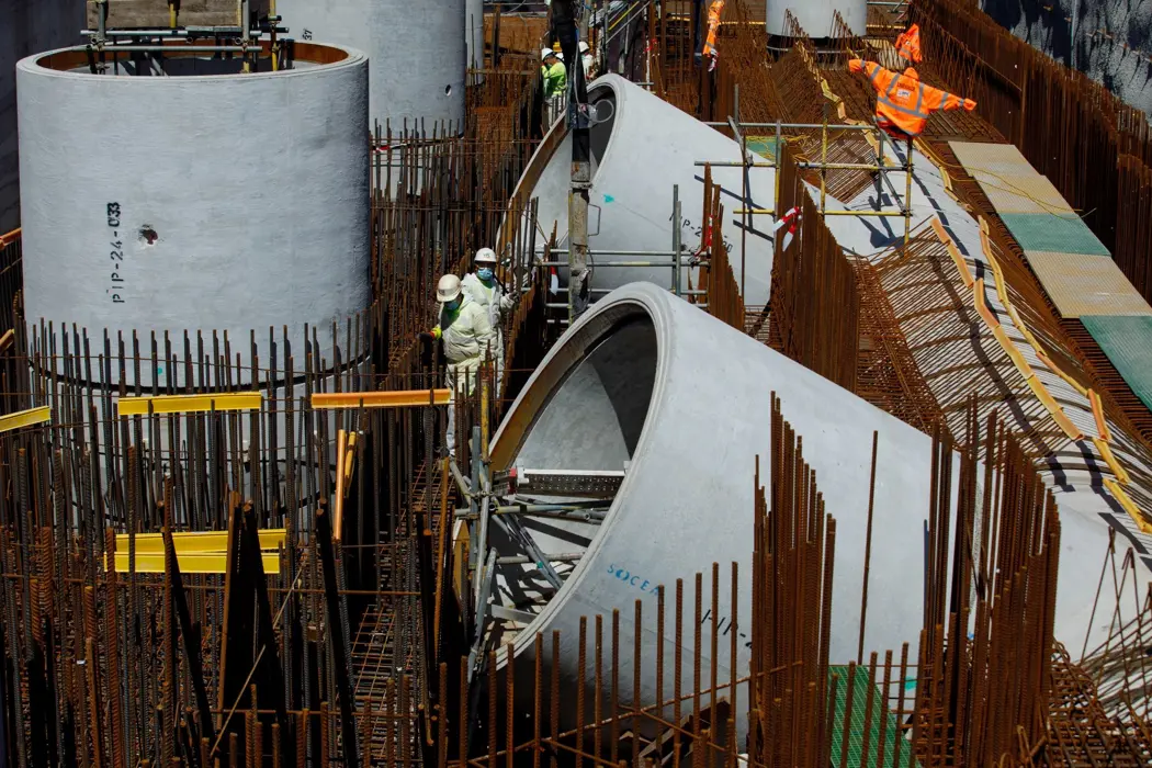 image is BloomburgMedia_QWTKZ0T0G1KY01_26-07-2021_19-30-35_637628544000000000.jpg