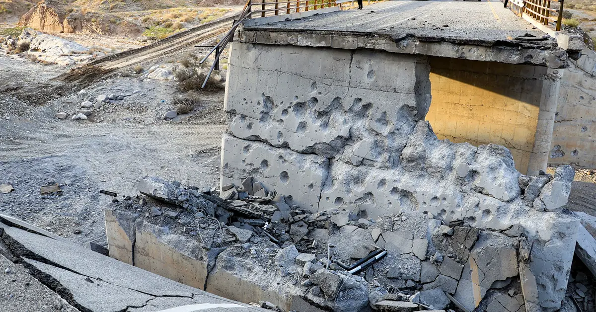 US Bombs Iran for Ninth Day in Campaign to Reopen Hormuz