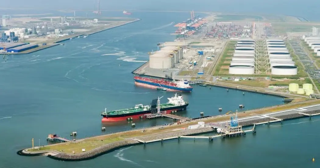 image is Bp Omv Lng V2