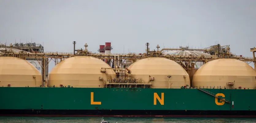 Qatar Moves LNG Ships Back to Mideast Ahead of Hormuz Reopening