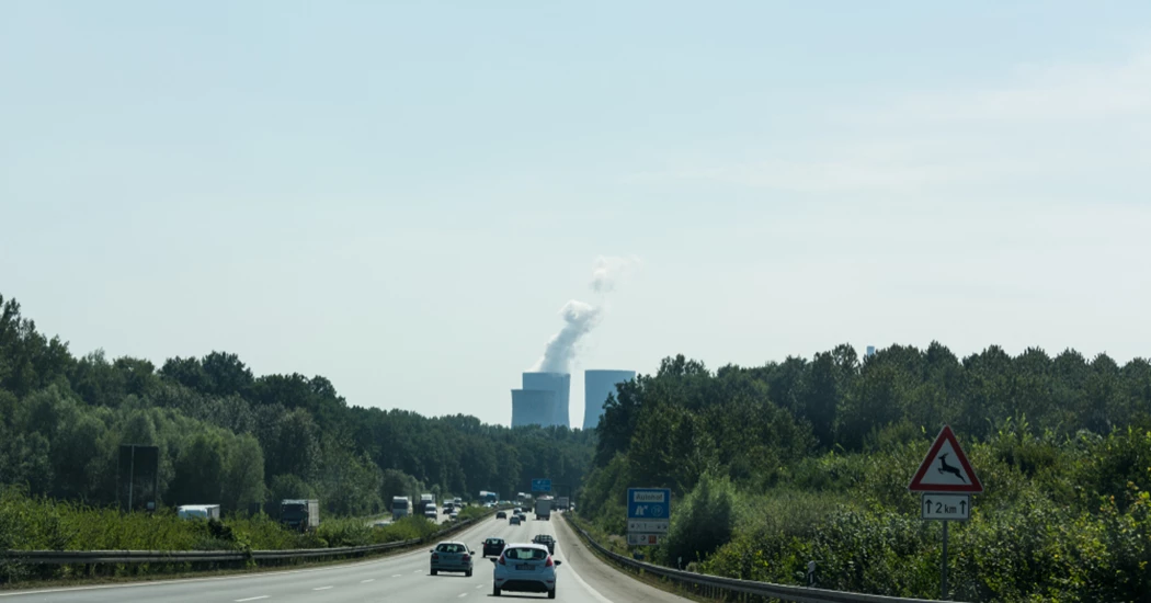 image is Uniper (2) image is Uniper (2)