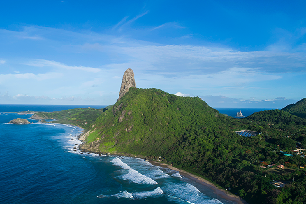 image is Fernando De Noronha 726X484