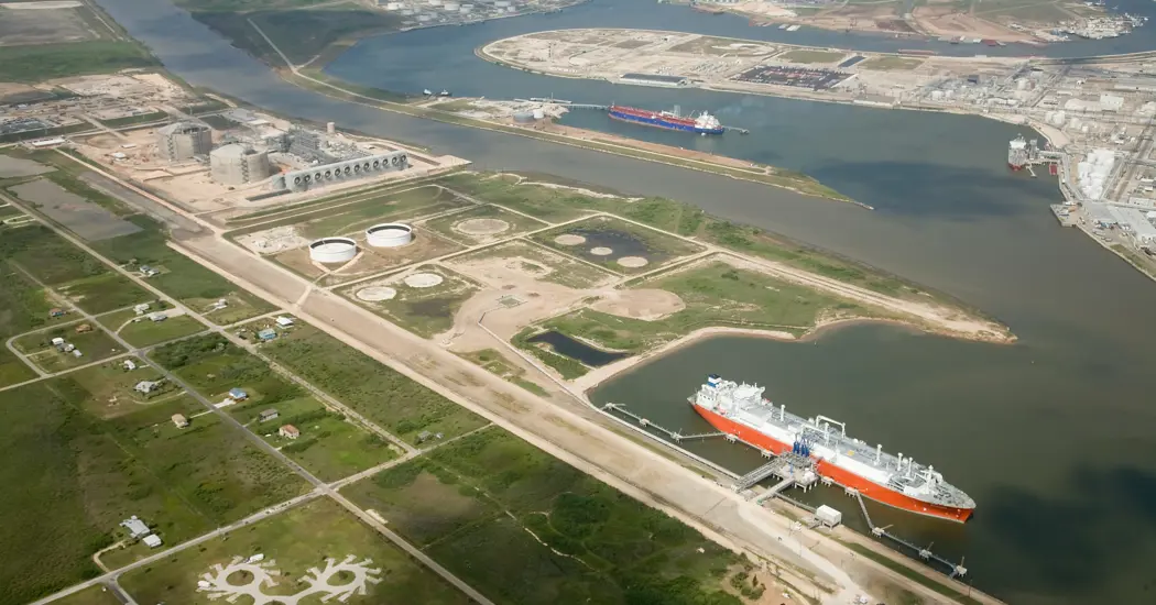 image is EC FREEPORT LNG