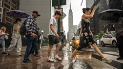 NY and NJ Flash Flood Threats Recede as Weather Stabilizes BloomburgMedia_T09KGKGPL3WG00_03-08-2025_11-00-23_638897760000000000.jpg