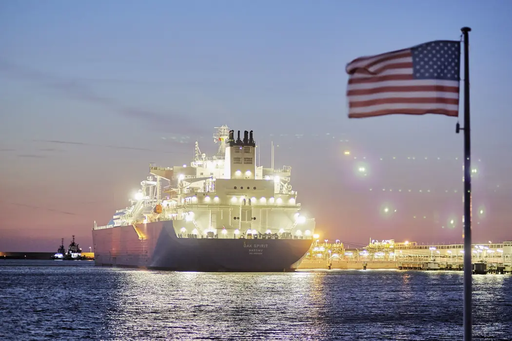 image is BloomburgMedia_R4L0QIT0G1KZ01_25-12-2021_11-00-04_637759872000000000.jpg