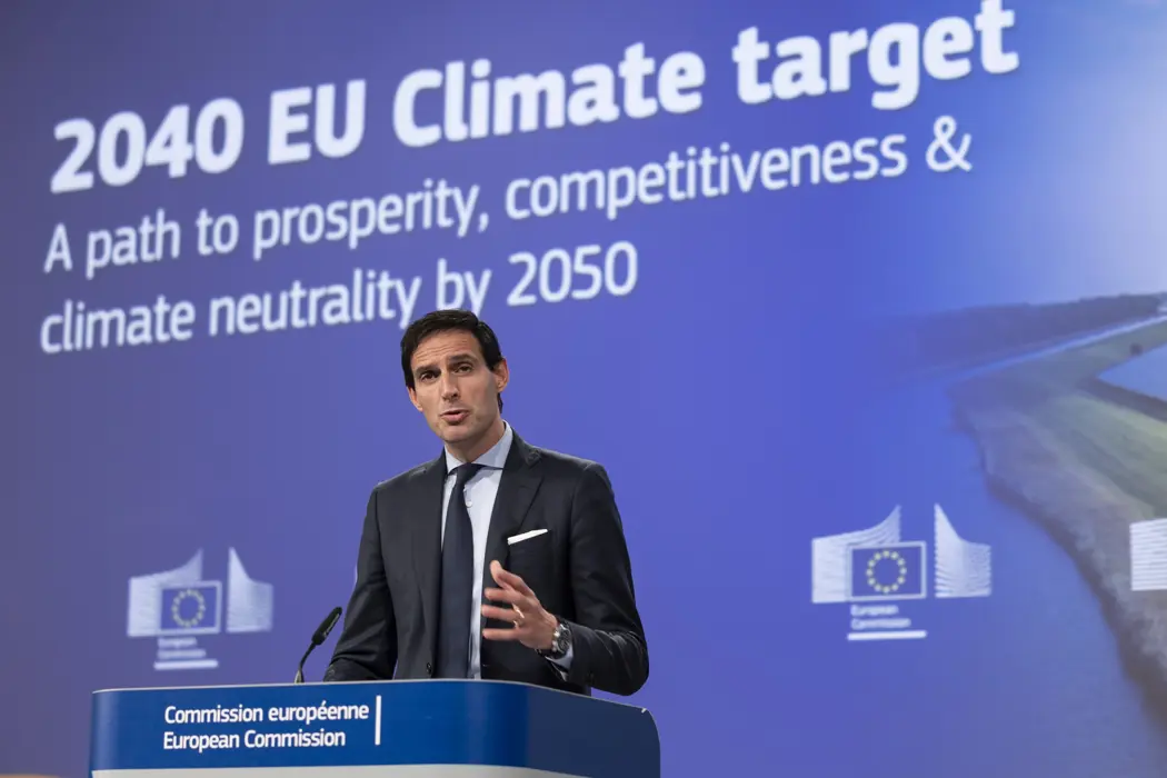 image is BloomburgMedia_SZJLUYGPWCJD00_21-07-2025_08-00-25_638886528000000000.jpg