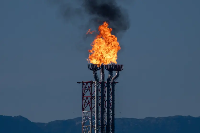 PetroChina Said to Mull LNG Canada Stake Sale to Fund Growth