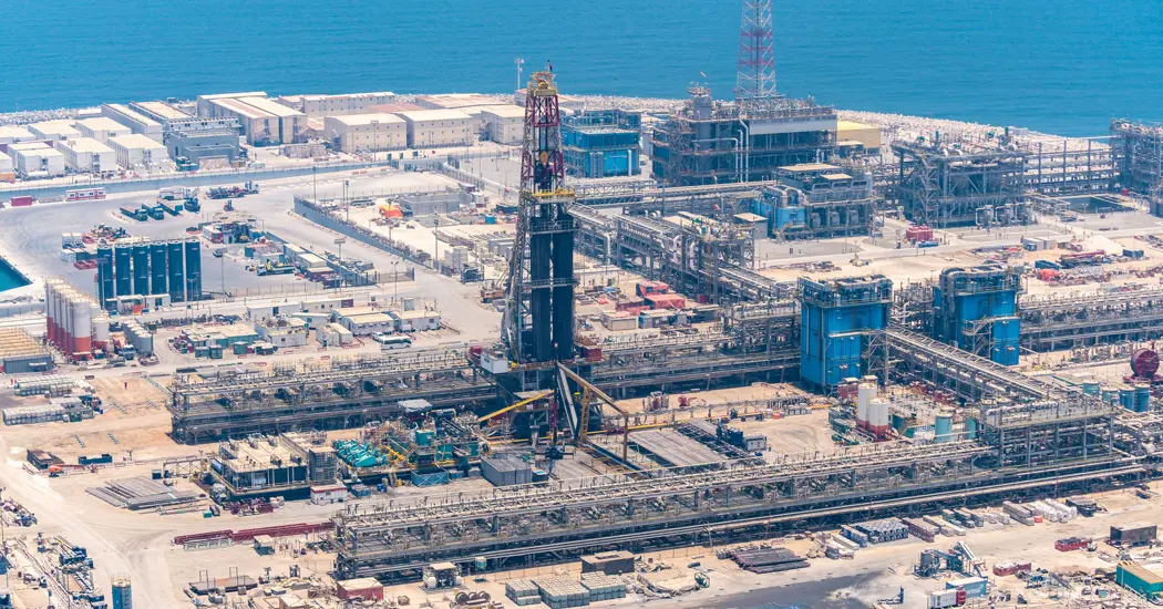 image is Island Drilling Rig