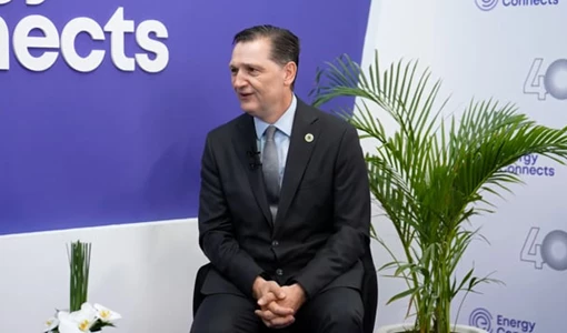 Enhancing efficiency and accelerating decarbonisation through AI and digital innovation Enhancing efficiency and accelerating decarbonisation through AI and digital innovation-1955385836