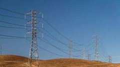 Data Centers Pose Threat to Electric Grids, US Regulator Says BloomburgMedia_SXPJHEDWLU6800_13-06-2025_08-01-34_638853696000000000.jpg