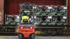 German Coalition to Unite Behind Dilution of EU Combustion Ban BloomburgMedia_T3SYI9GOT0JU00_09-10-2025_04-45-05_638955648000000000.jpg