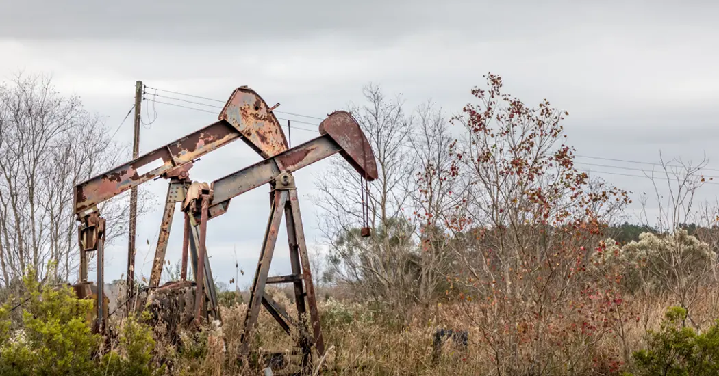 image is Abandones Oil And Gas