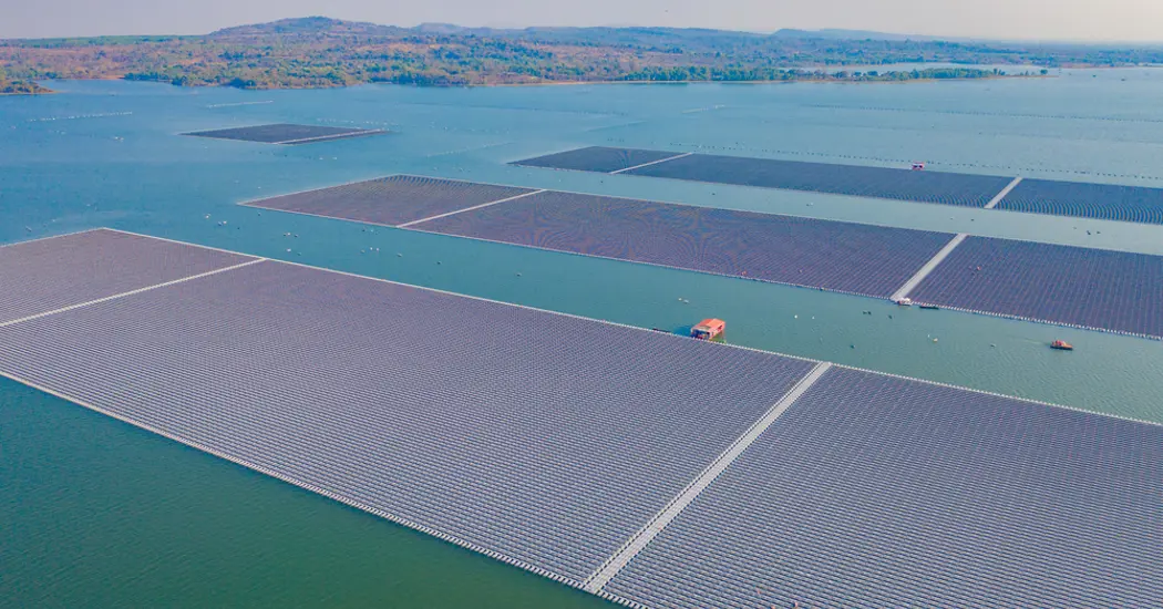 image is Shutterstock 1924116719