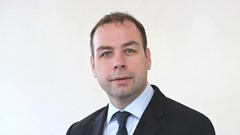 Dr. Markus Web