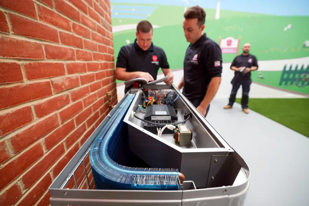 image is BloomburgMedia_R18KZ1DWRGG301_20-10-2021_09-00-03_637702848000000000.jpg