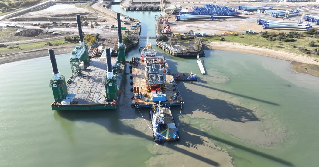 image is KENT Fawley Waterside OIL image is KENT Fawley Waterside OIL