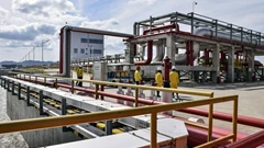 Exxon, Chevron See China Gas Growth Even With Russia Link BloomburgMedia_T2BJY9GP493I00_09-09-2025_15-00-18_638929728000000000.jpg