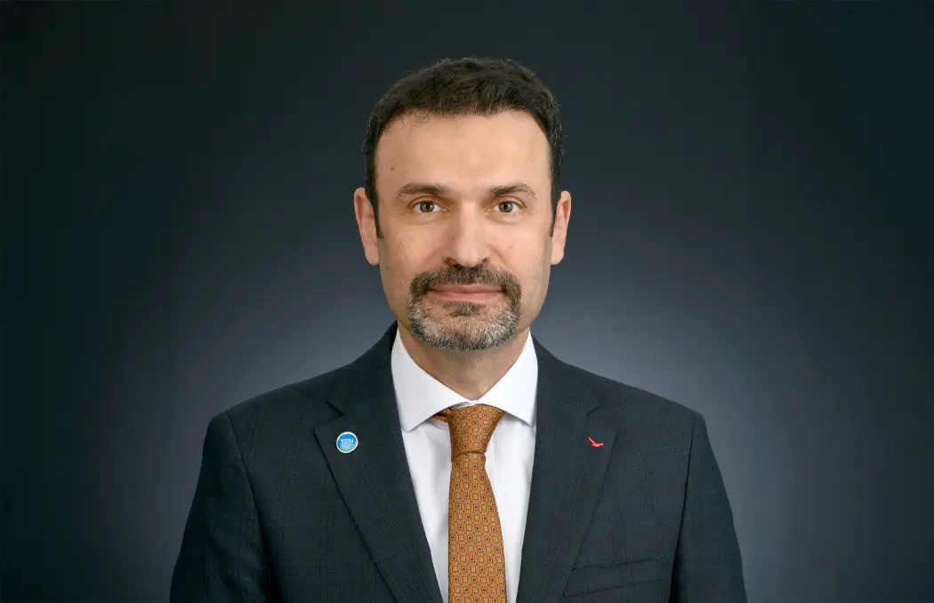 Day 2 Aksel Aksam Web