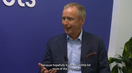 Shifting capital towards clean energy-1748004469