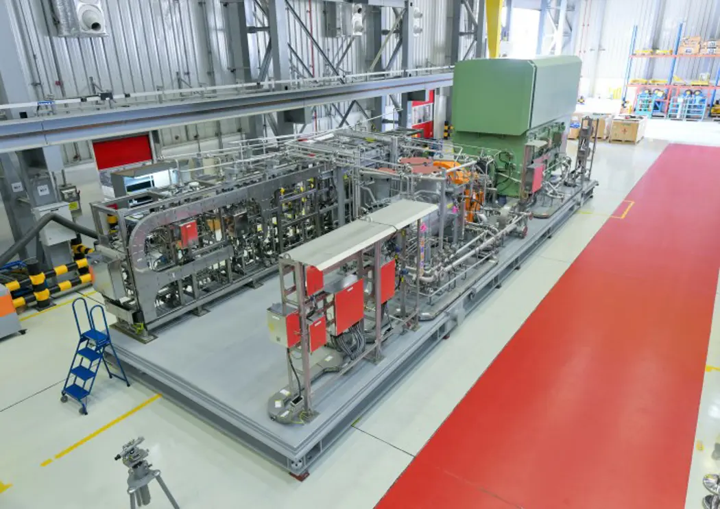 compressor-train-at-siemens-energys-sdeh-facility-web-17432